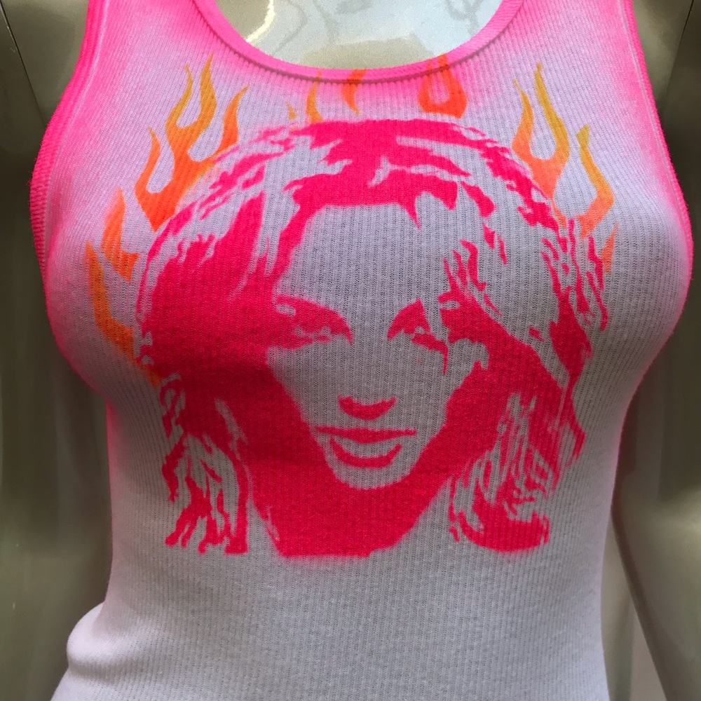 BRITNEY SPEARS FREED distressed ribbed graffiti soft tank top L - Picture 3 of 17